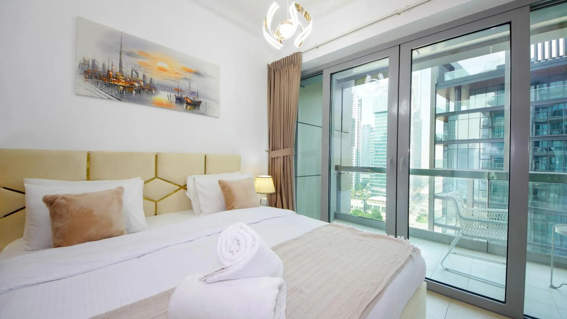 Spacious 1Bhk In Downtown Dubai 8 Blvd 0*,  United Arab Emirates